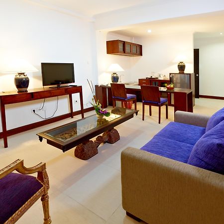 Puri Maharani Boutique Hotel Denpasar  Ngoại thất bức ảnh