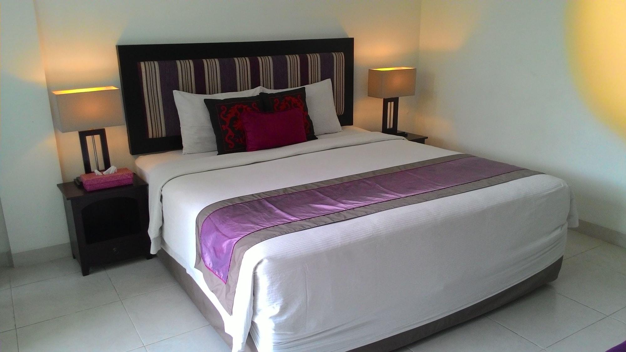 Puri Maharani Boutique Hotel Denpasar  Ngoại thất bức ảnh