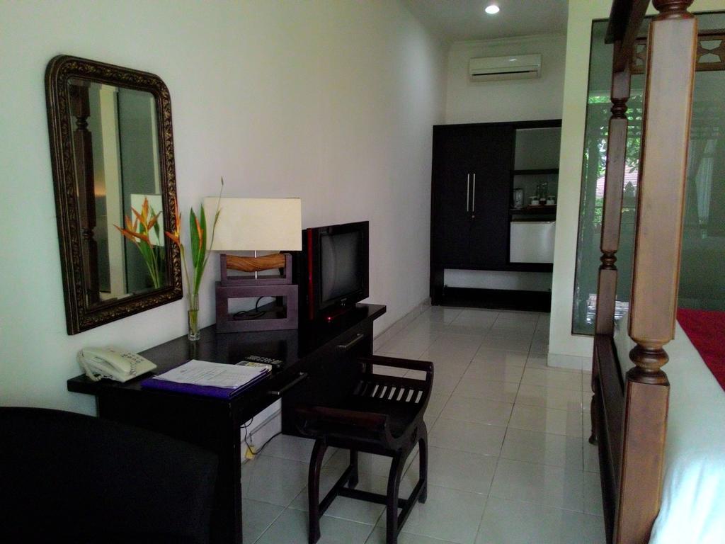 Puri Maharani Boutique Hotel Denpasar  Ngoại thất bức ảnh