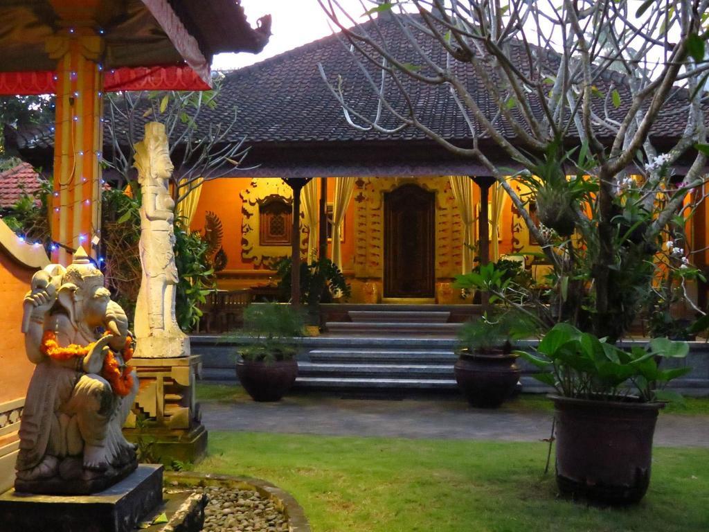 Puri Maharani Boutique Hotel Denpasar  Ngoại thất bức ảnh
