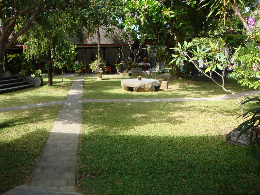 Puri Maharani Boutique Hotel Denpasar  Ngoại thất bức ảnh