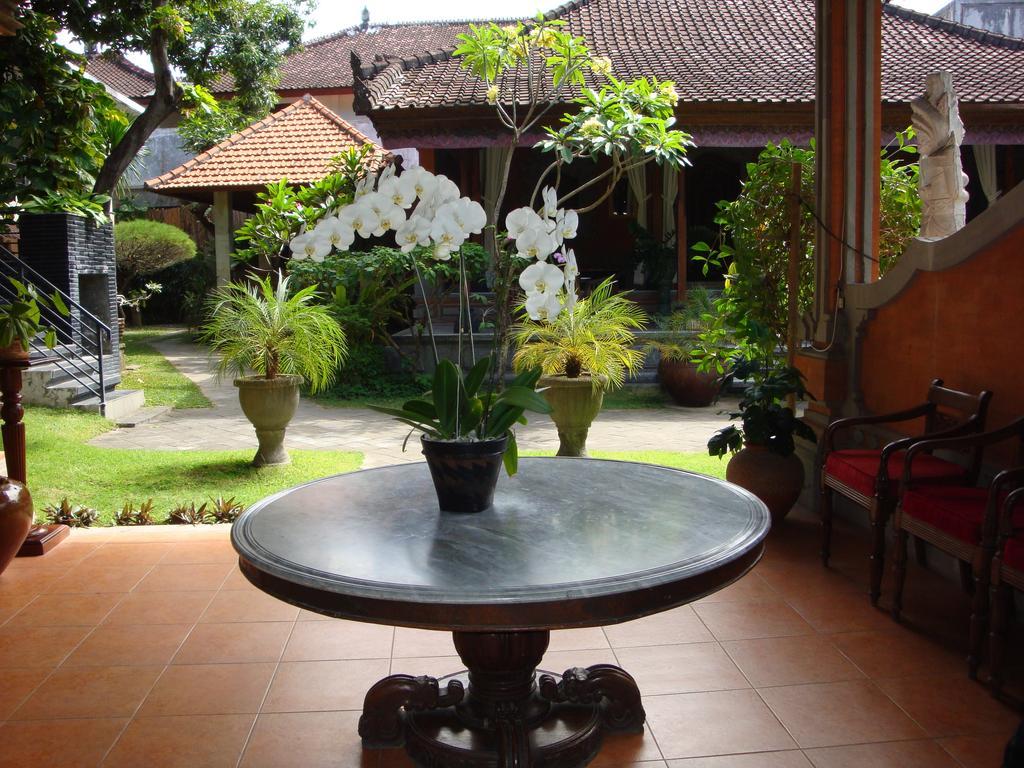 Puri Maharani Boutique Hotel Denpasar  Ngoại thất bức ảnh