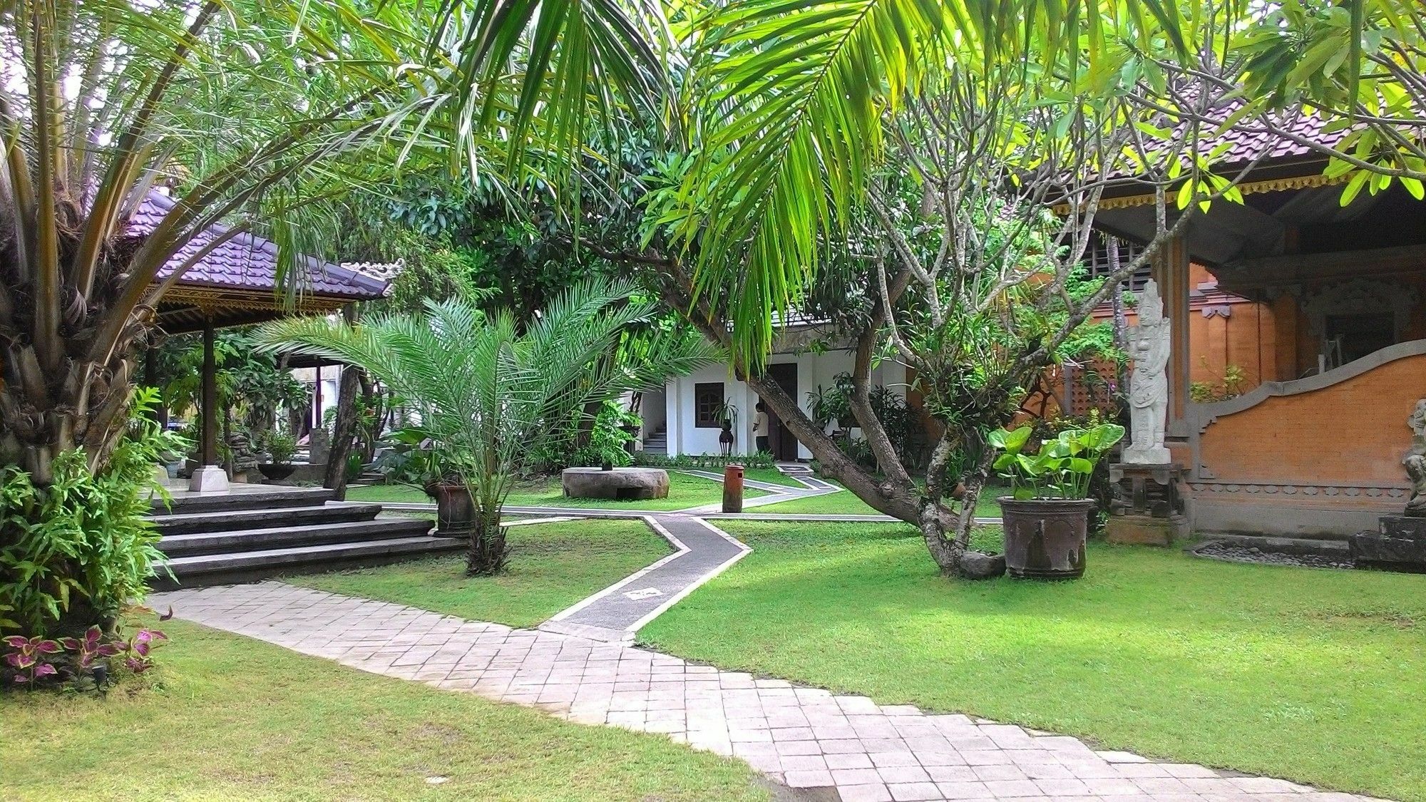 Puri Maharani Boutique Hotel Denpasar  Ngoại thất bức ảnh